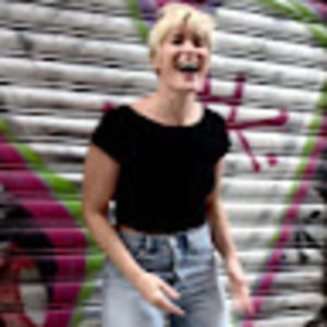 Meet your Posher, Claire